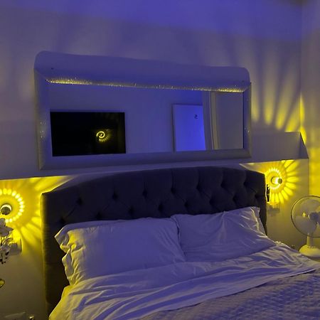 Confortable Room - 5 Milán Exteriér fotografie