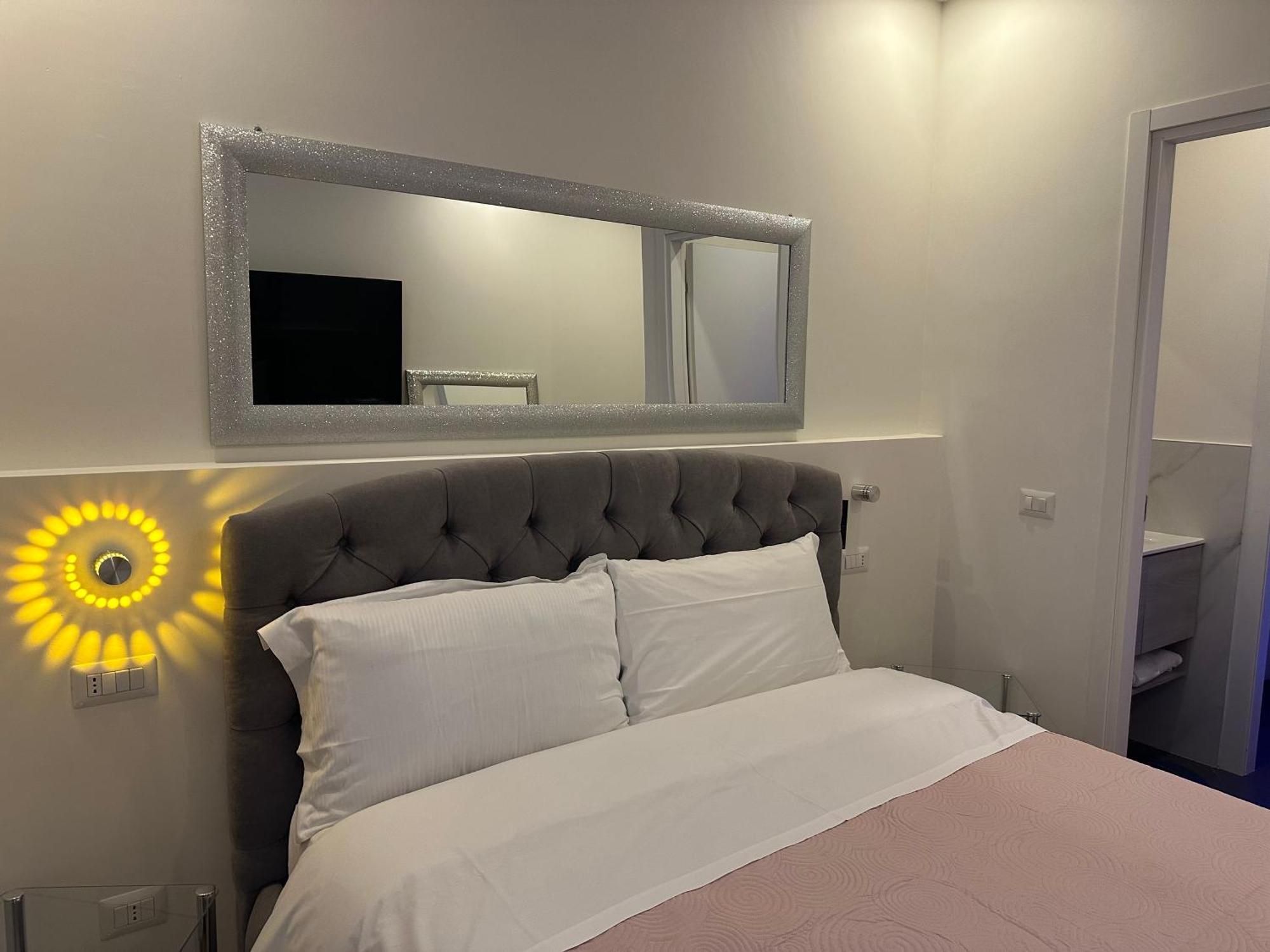 Confortable Room - 5 Milán Exteriér fotografie